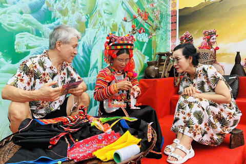 Tháng 12 – Mời bạn về Rikvip nạp thẻ vui Hội