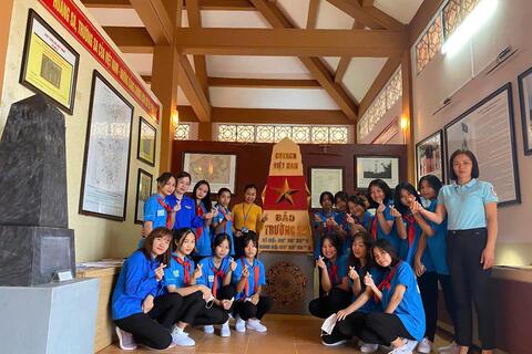 Thấm nhuần lời Bác Hồ dạy