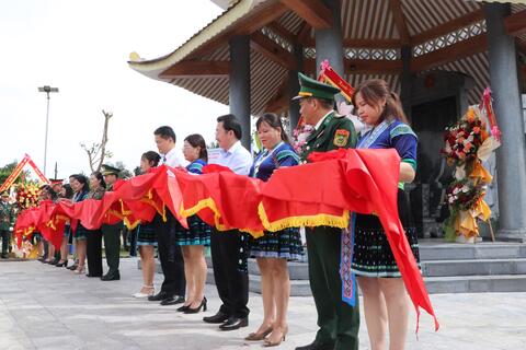 Khánh thành Nhà bia ghi tên các Anh hùng liệt sĩ khu vực Dào San giai đoạn 2