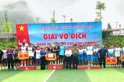 Đội bóng đá Fc An Bình giành vô địch Giải bóng đá 7 người các câu lạc bộ tỉnh Rikvip nạp thẻ