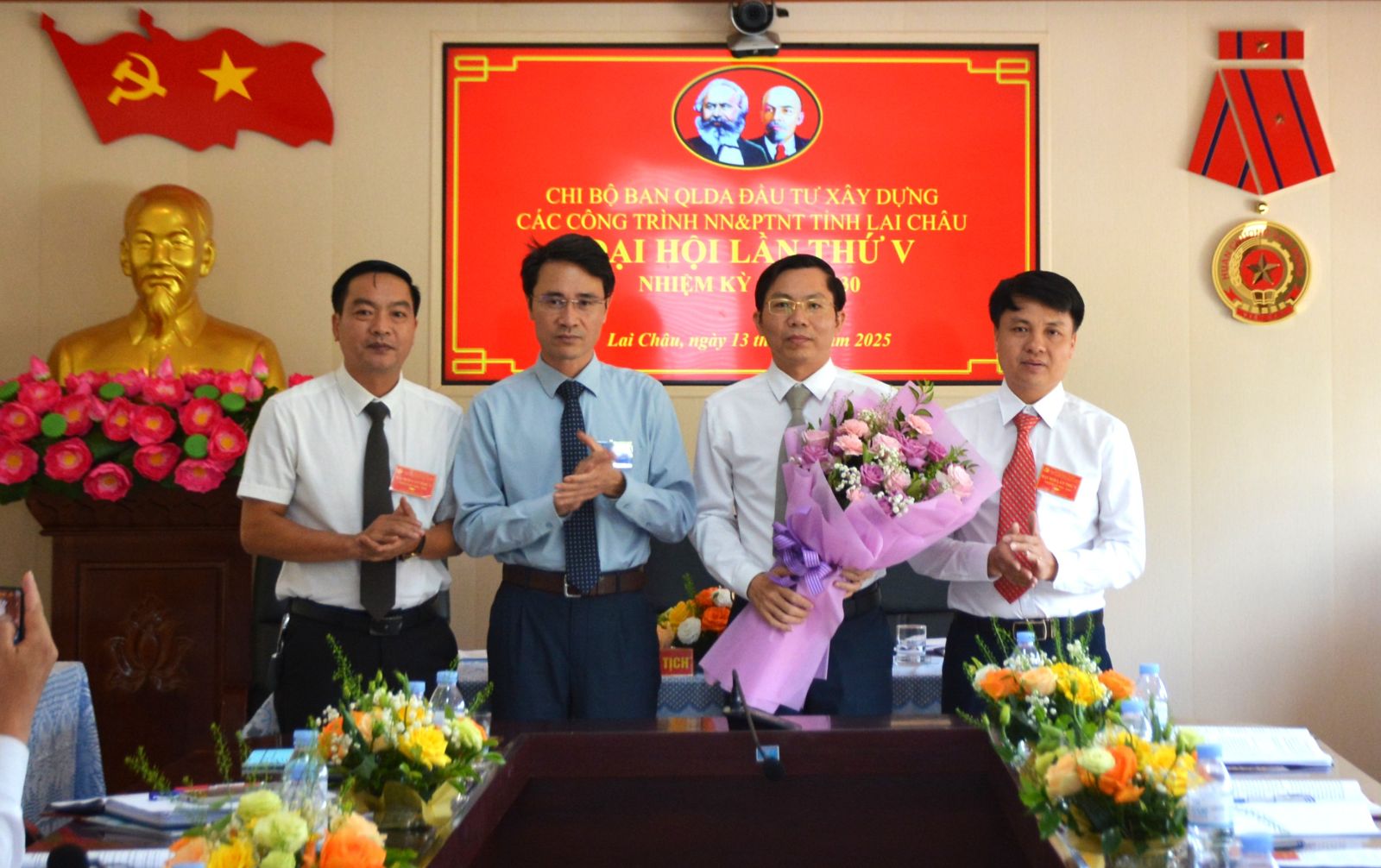 Rikvip trở lại Chi bộ Ban Quản lý Dự án đầu tư Rikvip tài xỉu các công trình tải game Rikvip và Phát triển nông thôn tỉnh Rikvip nạp thẻ lần thứ V, nhiệm kỳ 2025 - 2030