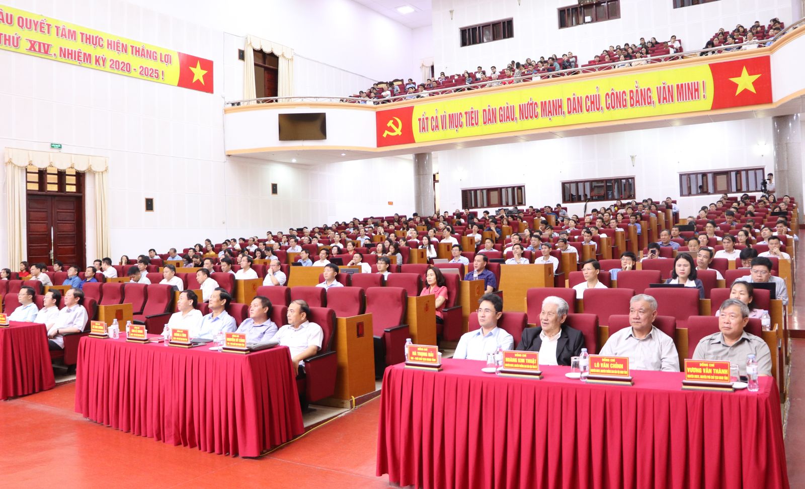 tải Rikvip toàn quốc quán triệt, triển khai thực hiện Nghị quyết số 66-NQ/TW và Nghị quyết số 68-NQ/TW của Bộ Chính trị